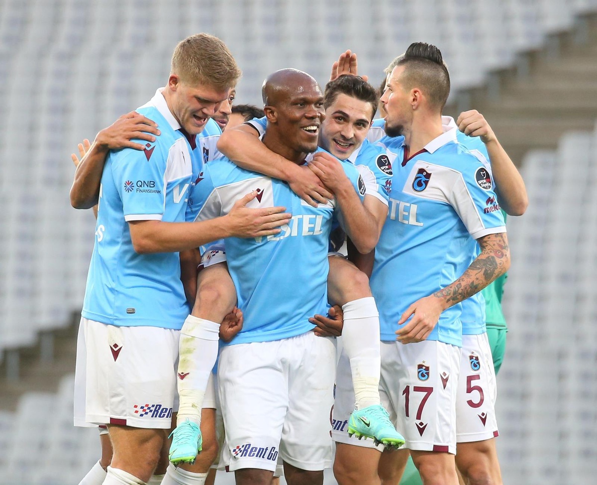 Trabzonspor, çok atıp az yiyor