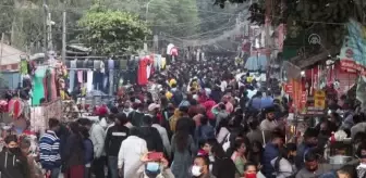 YENİ DELHİ - Kovid-19 gölgesinde yeni yıl hazırlıkları