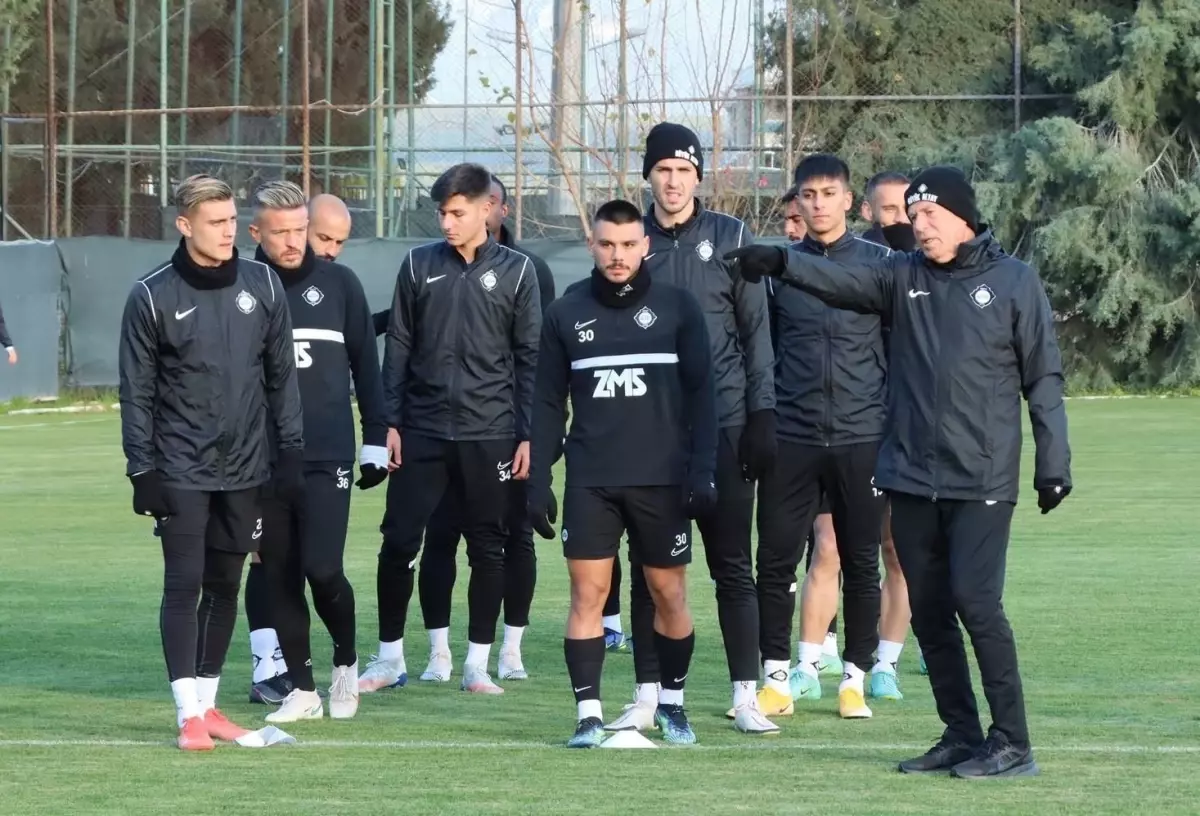 Altay ve Kasımpaşa, 57 yıl sonra Süper Lig\'de karşılaşacak