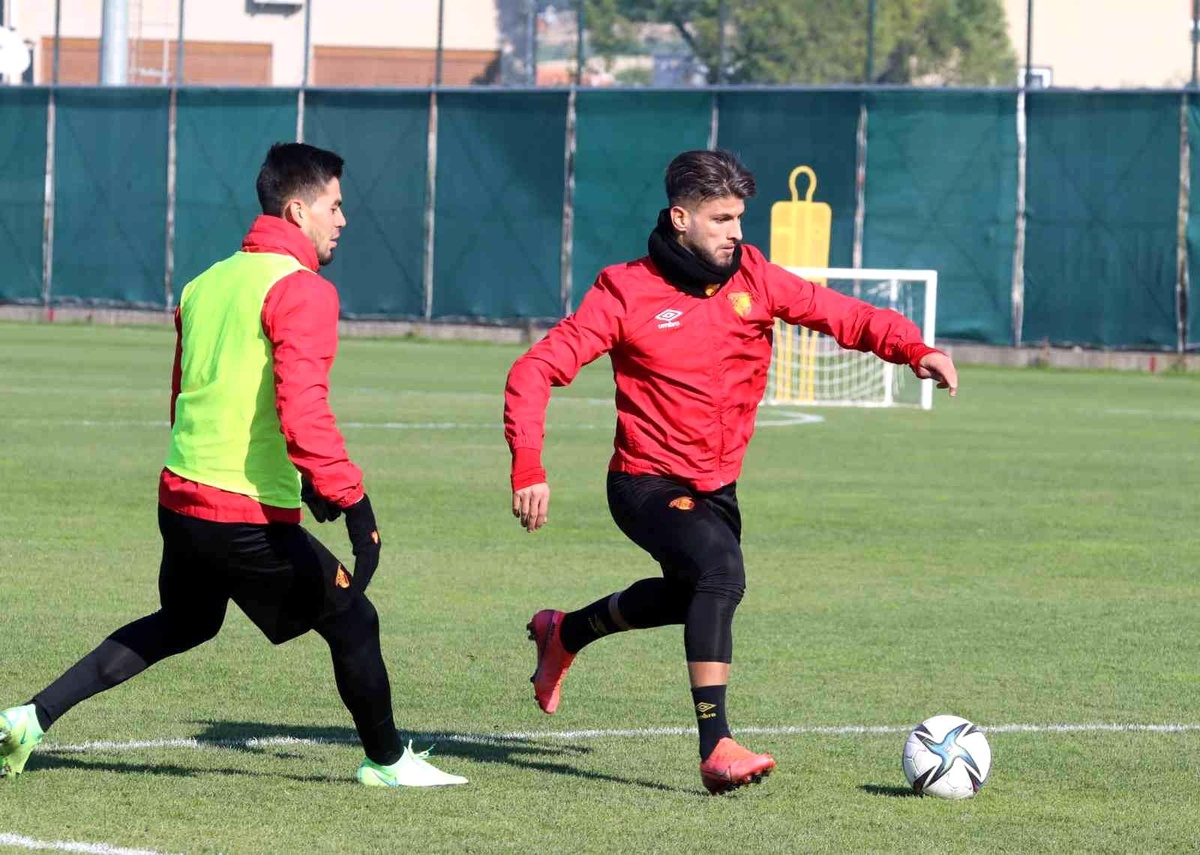 Göztepe\'de, Adana Demirspor maçı hazırlıkları başladı