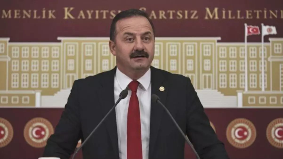 "Tayyip Bey topa gelişine vuruyor, kurmayları da kaleyi vurduğu istikamete taşıyor"