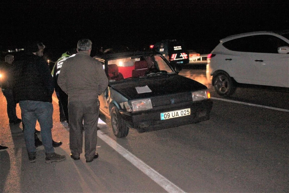 İzmir\'de otomobilin çarptığı yaya hayatını kaybetti