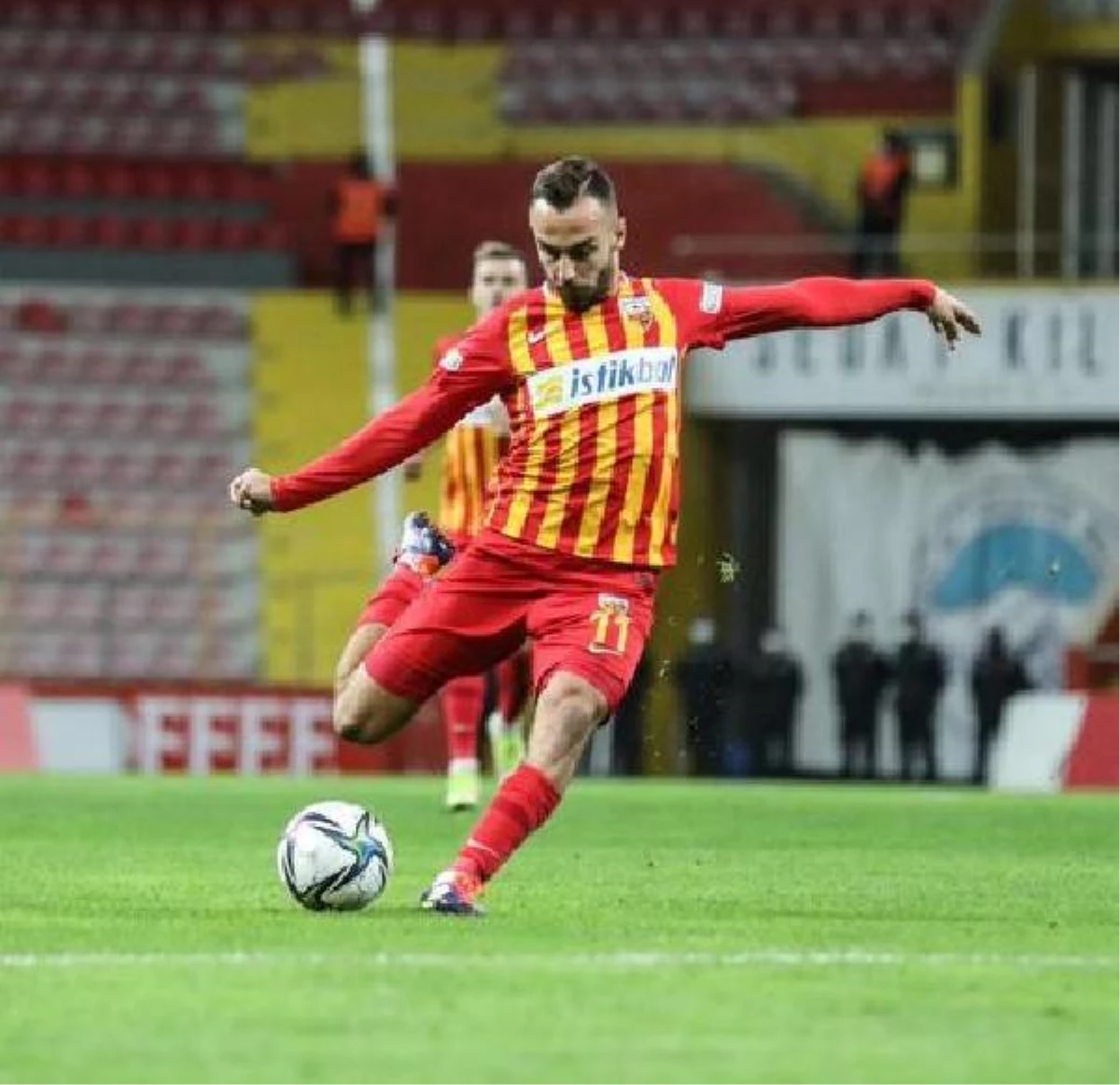 Kayserisporlu futbolcu Gökhan Sazdağı\'ndan "penaltı" açılaması