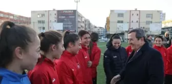 Konak Belediyespor'dan şampiyonluk sözü