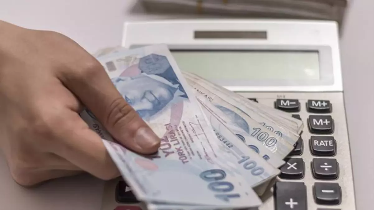 Memur-Sen, ek zam öncesi hükümete çağrıda bulundu: Memurların gelir kaybı giderilsin