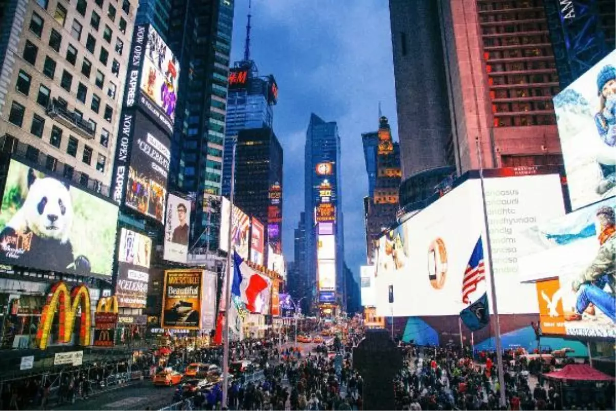 New York\'ta yeni yıl kutlamalarına aşı şartı