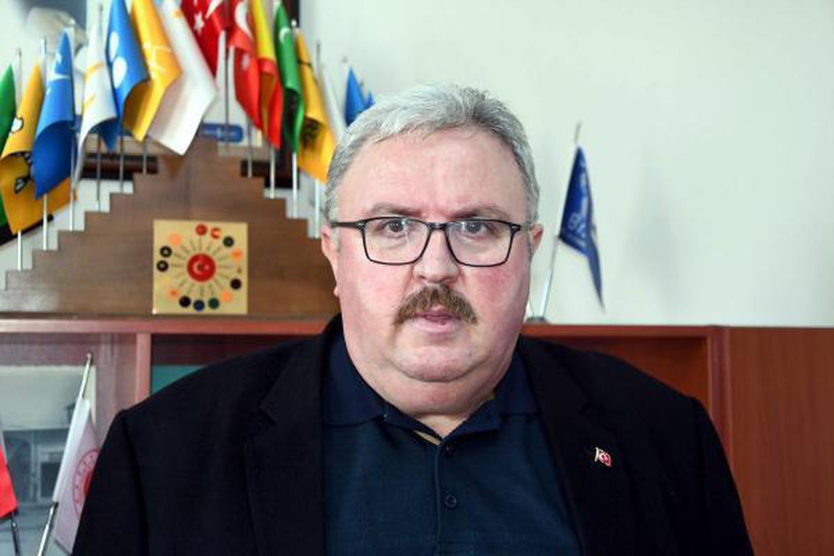 'SÜTÜN PAHALI OLMASININ TEK SEBEBİ ARACILAR'