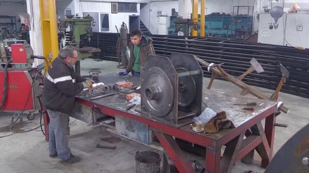 AFYONKARAHİSAR - 5 ülkeye yem makineleri ihracatı