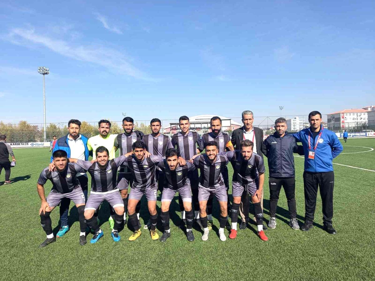 Bağlar Belediyespor, sezonun ilk yarısını ikinci sırada tamamladı