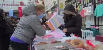 Bandırma'da el emeği yılbaşı alışveriş günleri başladı