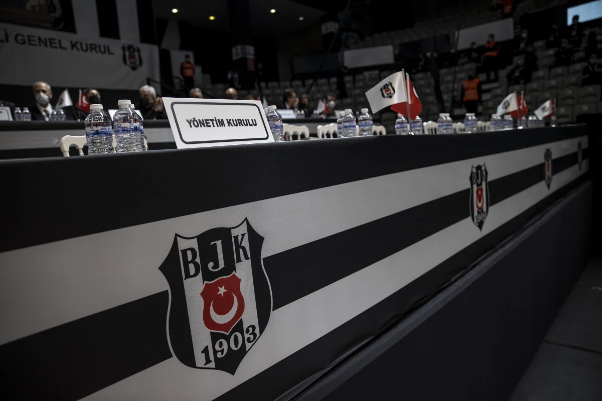 Beşiktaş Kulübünde Fikret Orman başkanlığında 12.05.2019-20.10.2019 döneminde görev yapan yönetim kurulu idari ve mali yönden ibra edilmedi.