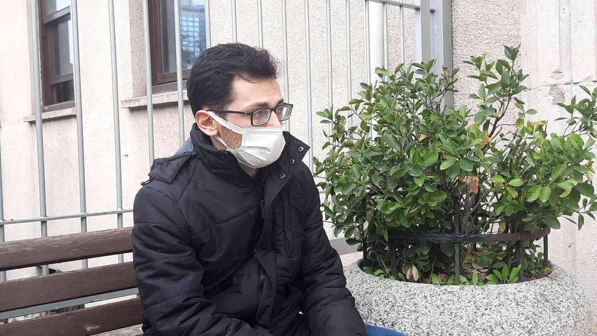 Beyoğlu\'nda hakimlik savcılık sınavına girmeye çalışan avukatlara saat şoku