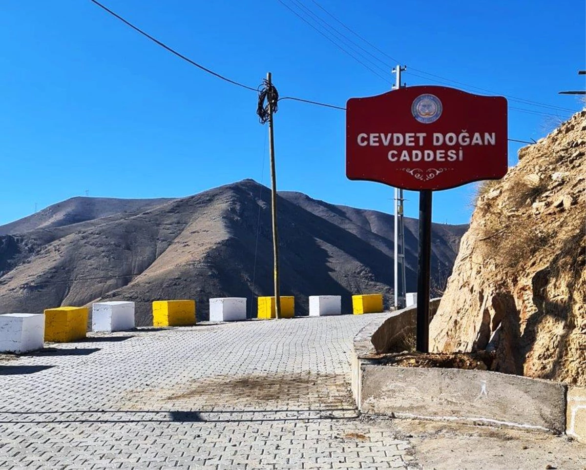 Keban Belediyesi Cevdet Doğan\'ın ismini caddeye verdi