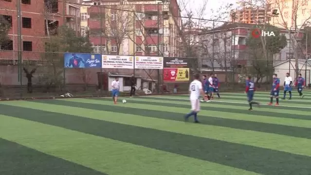 Koşuyolu Ailesi Geleneksel Futbol Turnuvası'nda kupa sahibini buldu