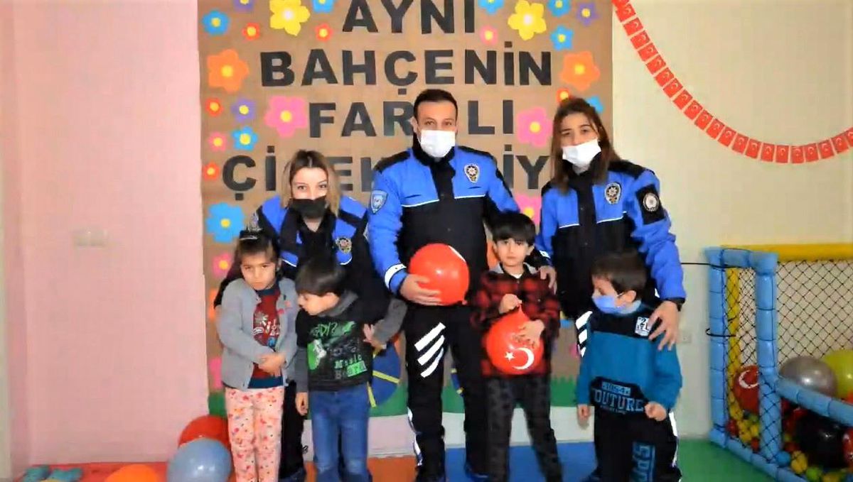 Son dakika haber! Polis ekipleri özel öğrencilerle bir araya geldi
