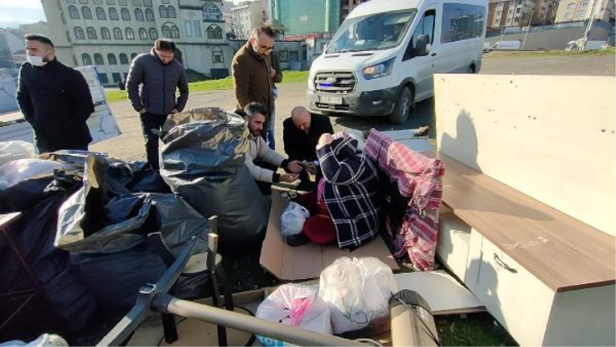 İki eşli adamla birlikteydi! Adam resmi nikahlı olan eşiyle barışınca kendini sokakta buldu