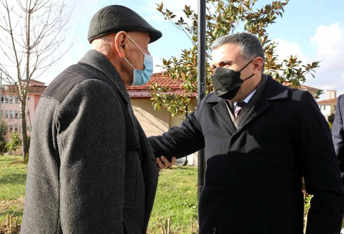 Vali Atay, huzurevini ziyaret etti