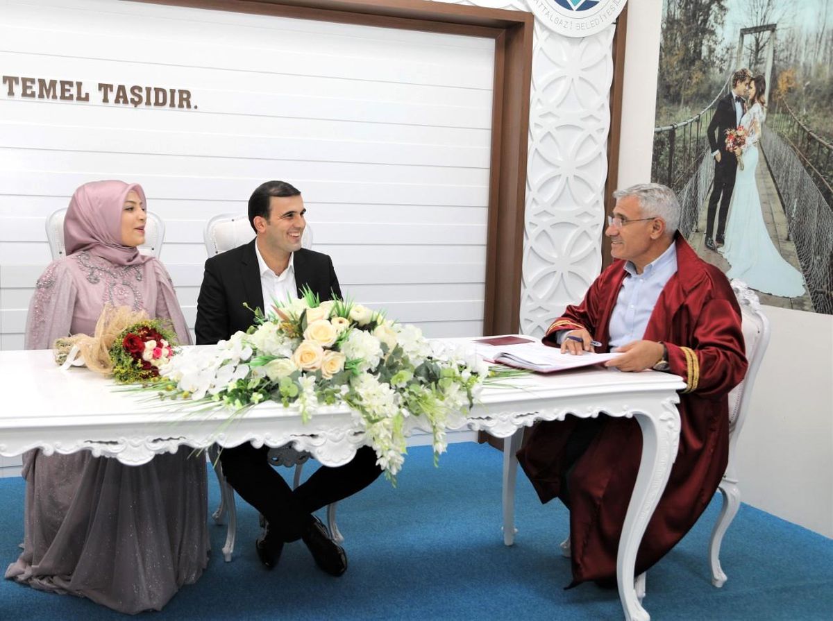Battalgazi'de bin 58 çift evliliğe 'evet' dedi