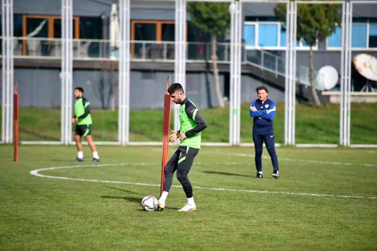 Bursaspor\'da Gaziantep FK maçı hazırlıkları başladı