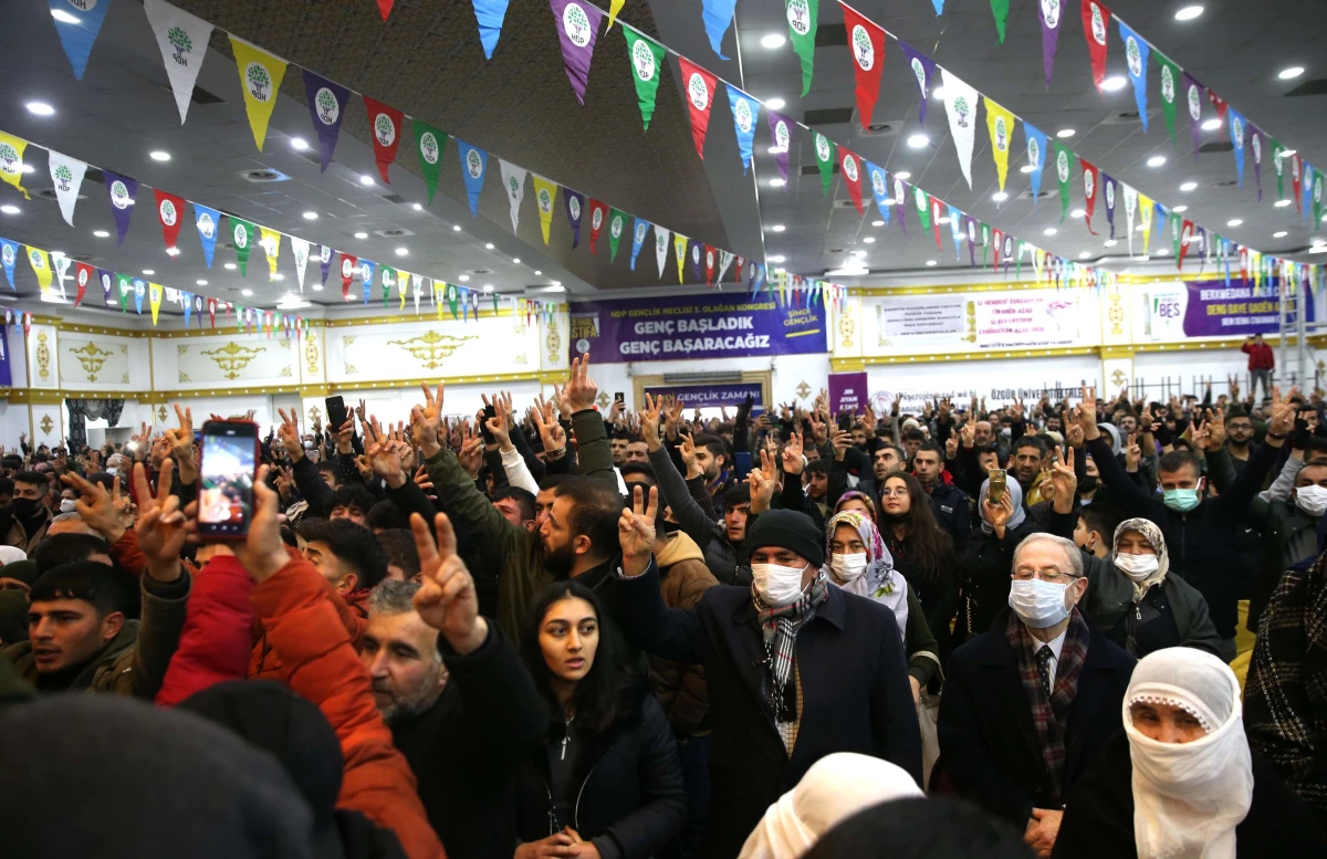 DİYARBAKIR - HDP\'nin 3. Olağan Gençlik Kongresi\'ne "terör" soruşturması