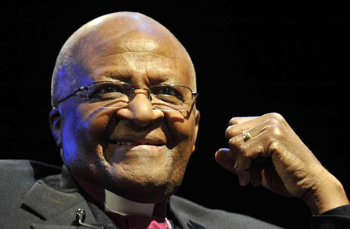 Güney Afrika\'nın ayrımcılık karşıtı Başpiskoposu Desmond Tutu hayatını kaybetti