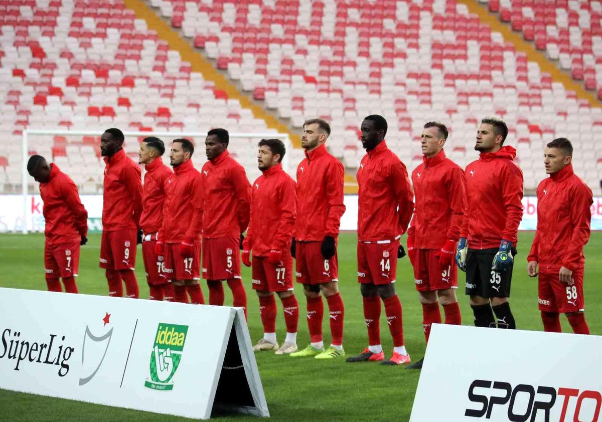 Sivasspor\'da, Kayserispor maçı öncesi 5 eksik bulunuyor!