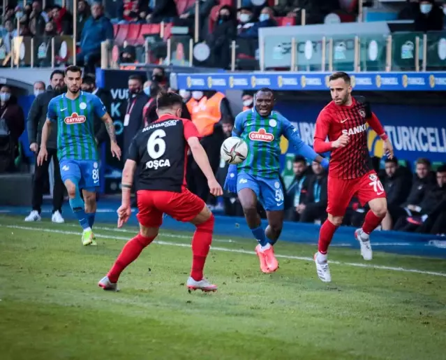 Spor Toto Süper Lig: Çaykur Rizespor: 0 Gaziantep FK: 1 (İlk yarı)