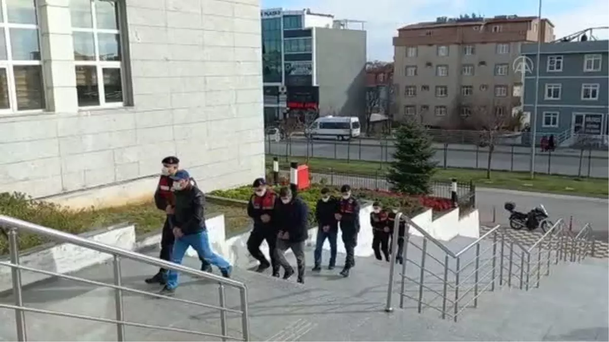 Bakır kablo çaldıkları iddiasıyla 4 şüpheli tutuklandı