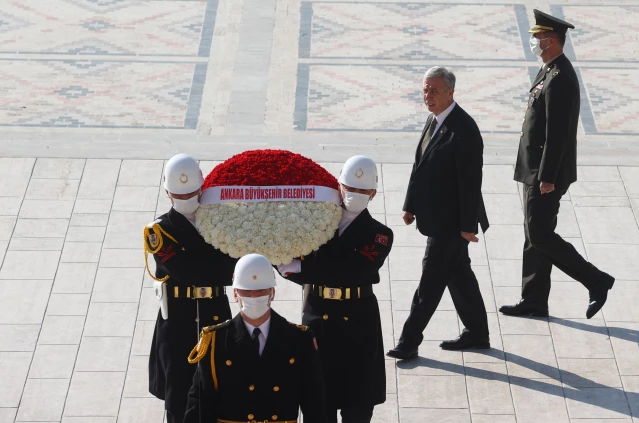 CHP'li büyükşehir belediye başkanları Anıtkabir'i ziyaret etti