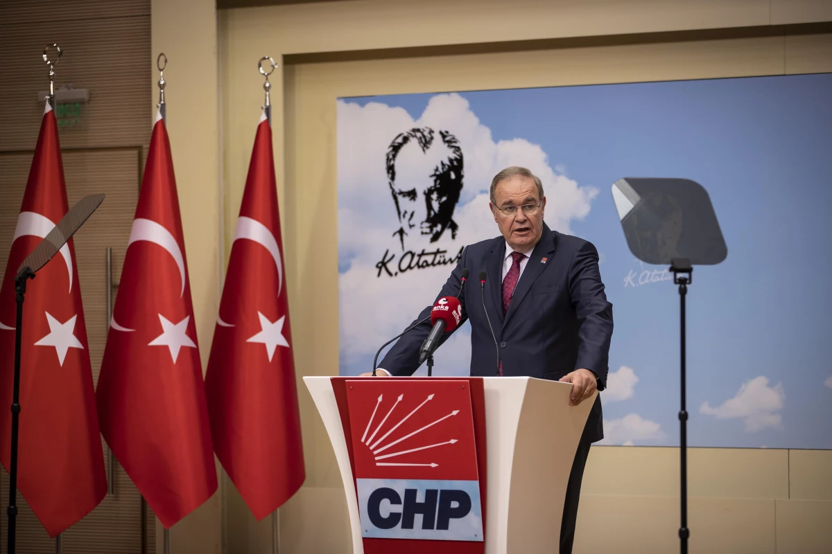 CHP Parti Sözcüsü Öztrak, MYK toplantısına ilişkin açıklama yaptı Açıklaması