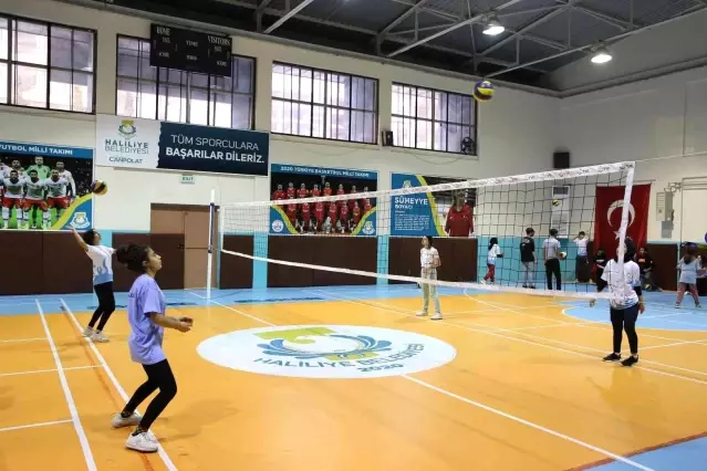 Haliliye Belediyesi gençleri sporla tanıştırıyor