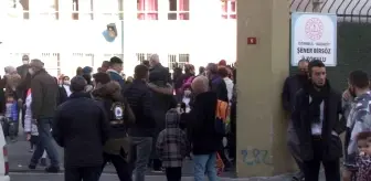 Kadıköy'de şiddet uygulanan okuldaki öğrencilerin velileri konuştu