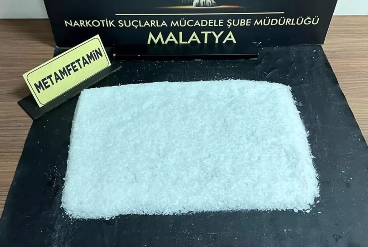 Malatya\'da zehir tacirlerine darbe