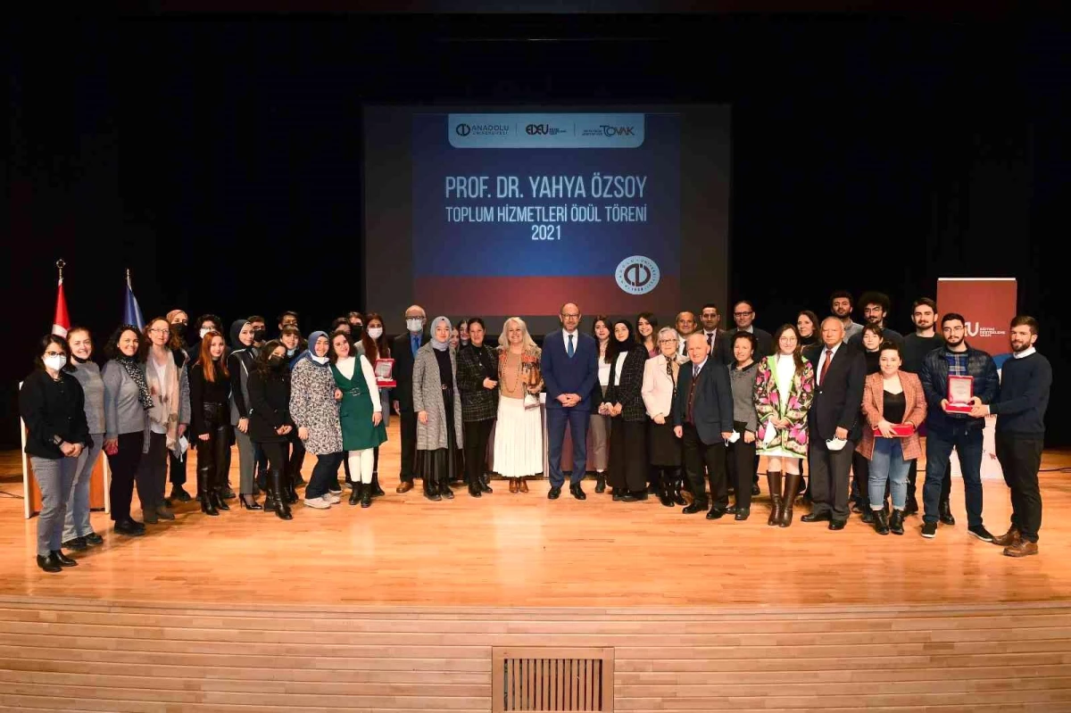 Prof. Dr. Yahya Özsoy Toplum Hizmetleri Ödülleri sahiplerini buldu