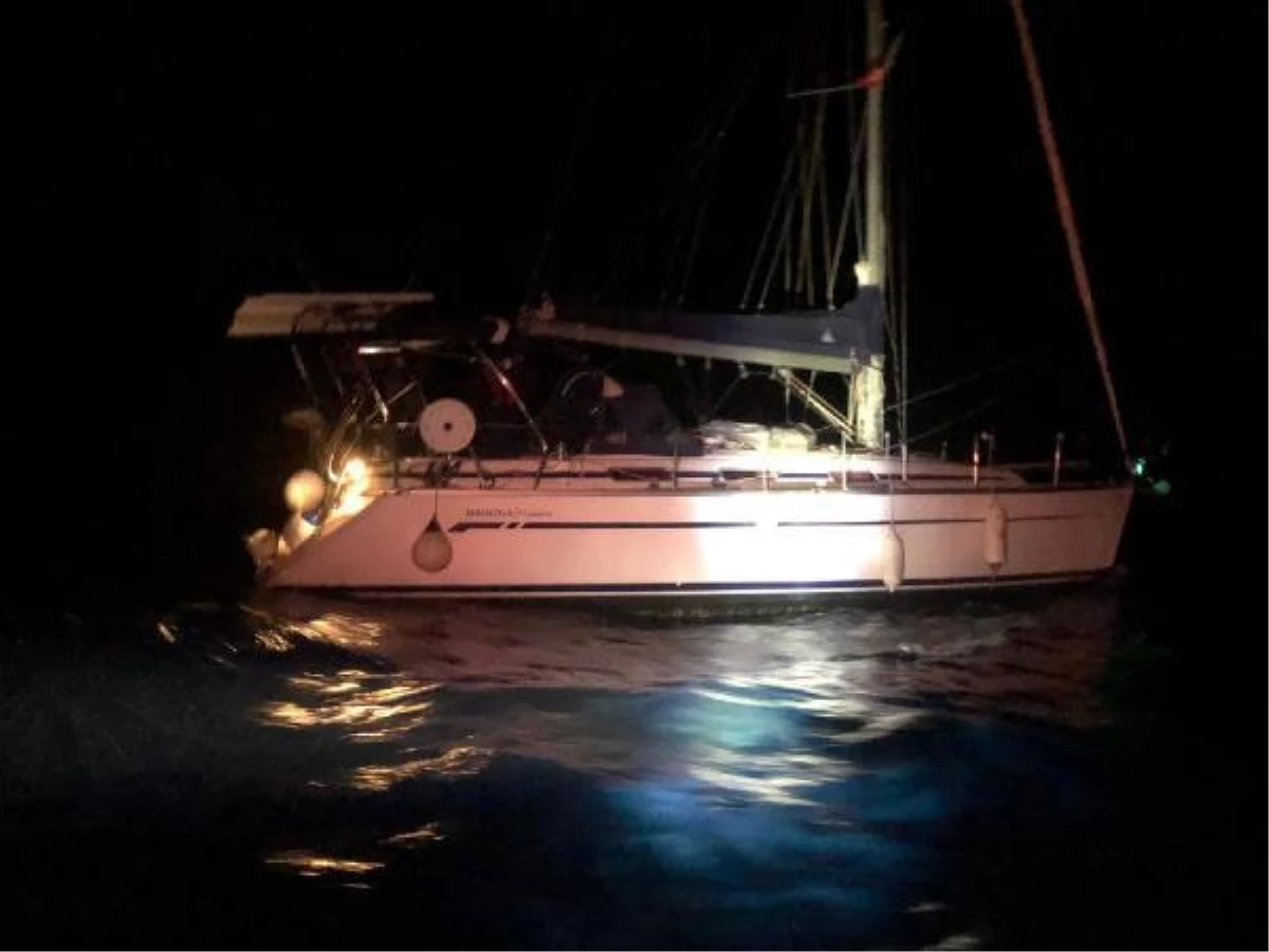 Tekne ile Yunanistan\'a kaçmaya çalışan FETÖ şüphelileri yakalandı