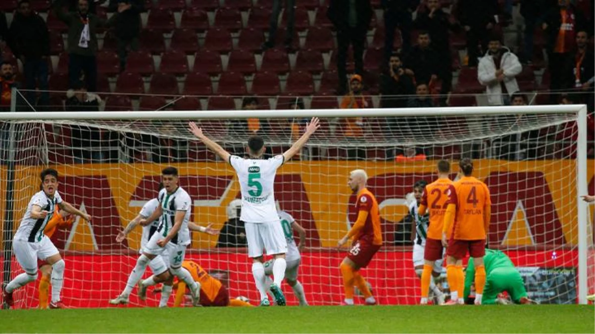 Denizlispor, Nef Stadı\'nda penaltılarda Galatasaray\'ı eledi