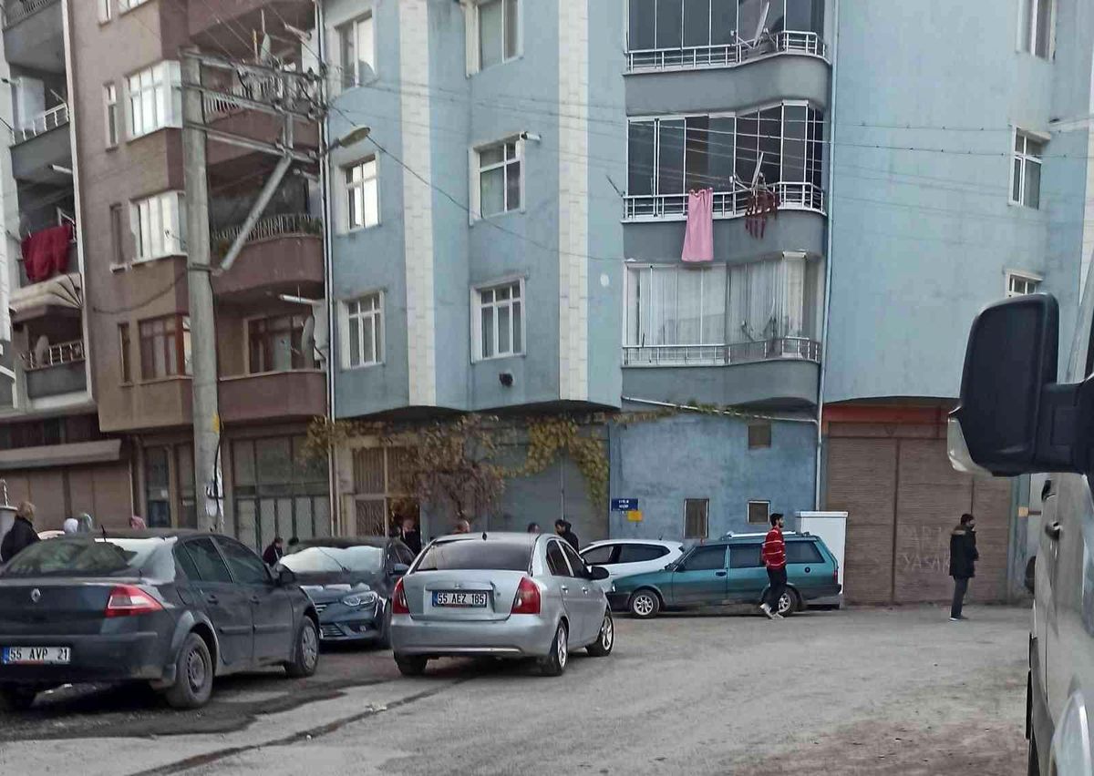 Bafra\'da bir kadın silahla bacağından yaralandı