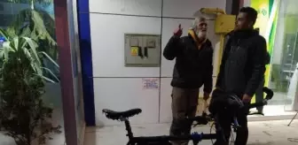 Bisikletle dünya turuna çıkan Fransız fotoğrafçı, Konya'ya geldi