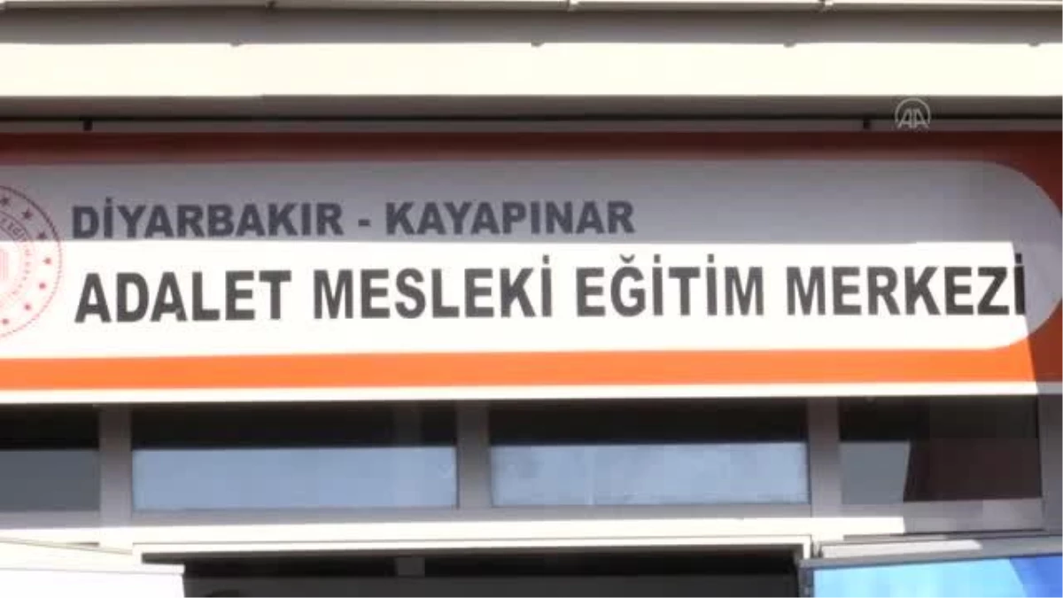 DİYARBAKIR - Adalet Mesleki Eğitim Merkezi törenle açıldı