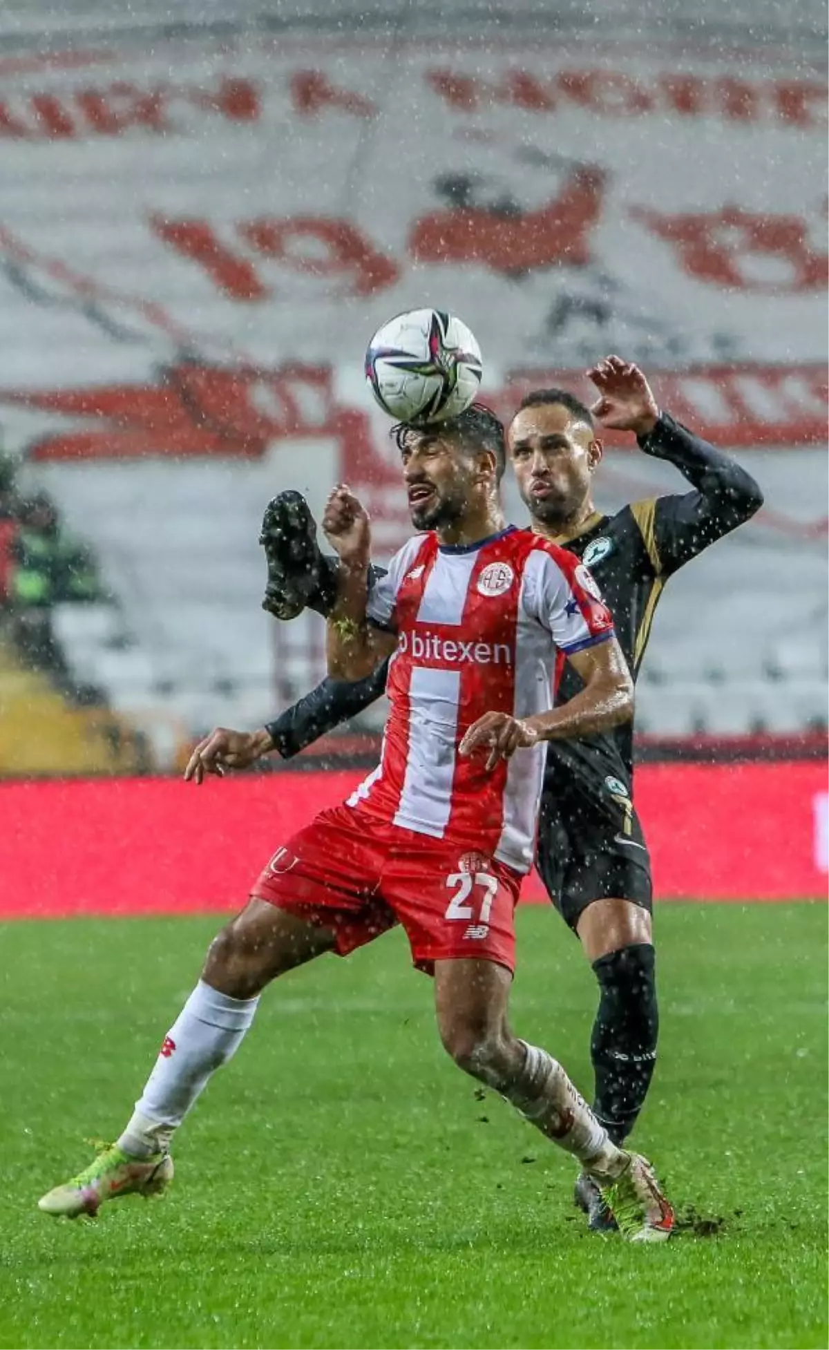 Fraport TAV Antalyaspor kupada tur atladı: 2-1