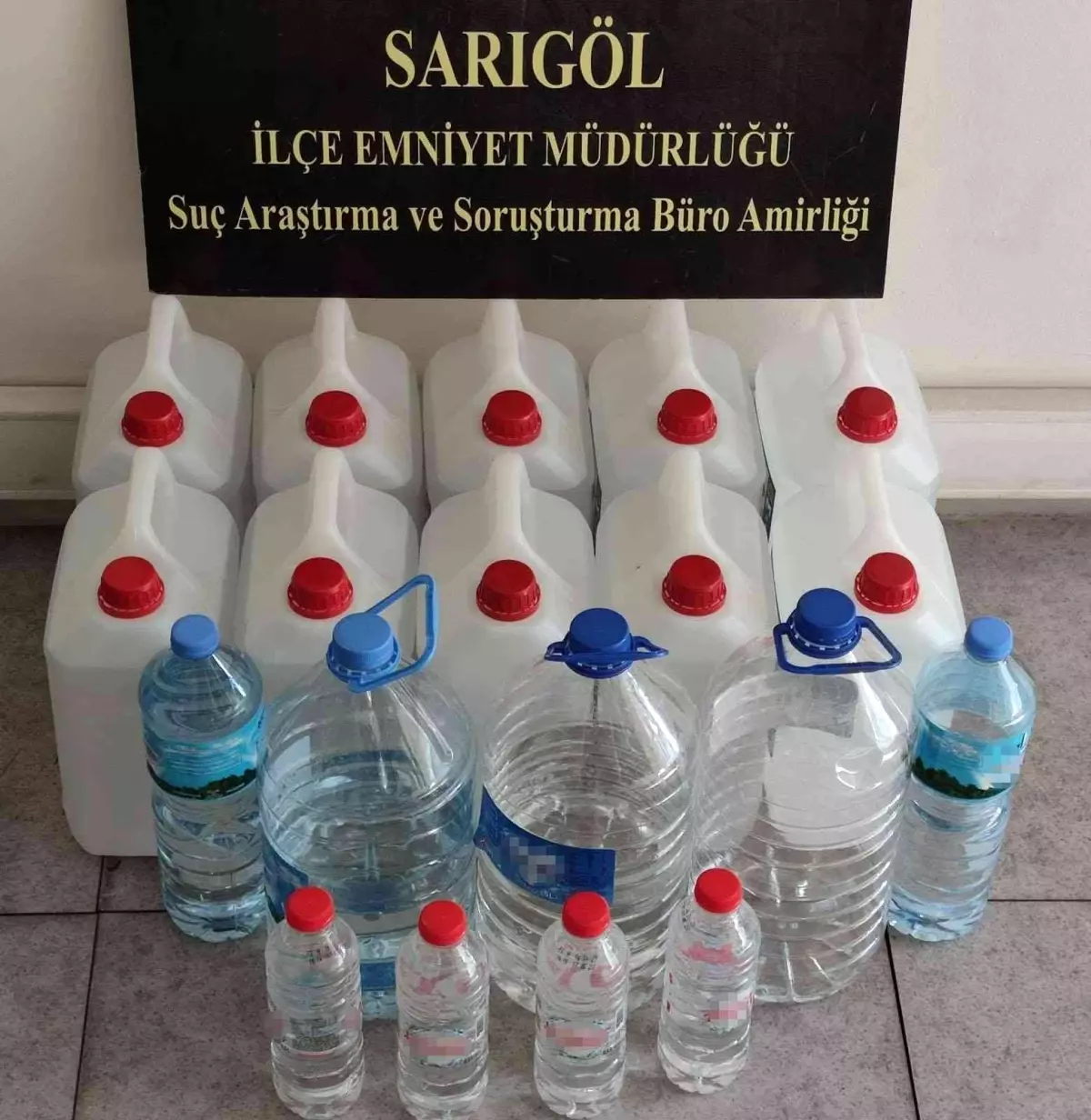 Manisa\'da 57 litre kaçak alkol ele geçirildi