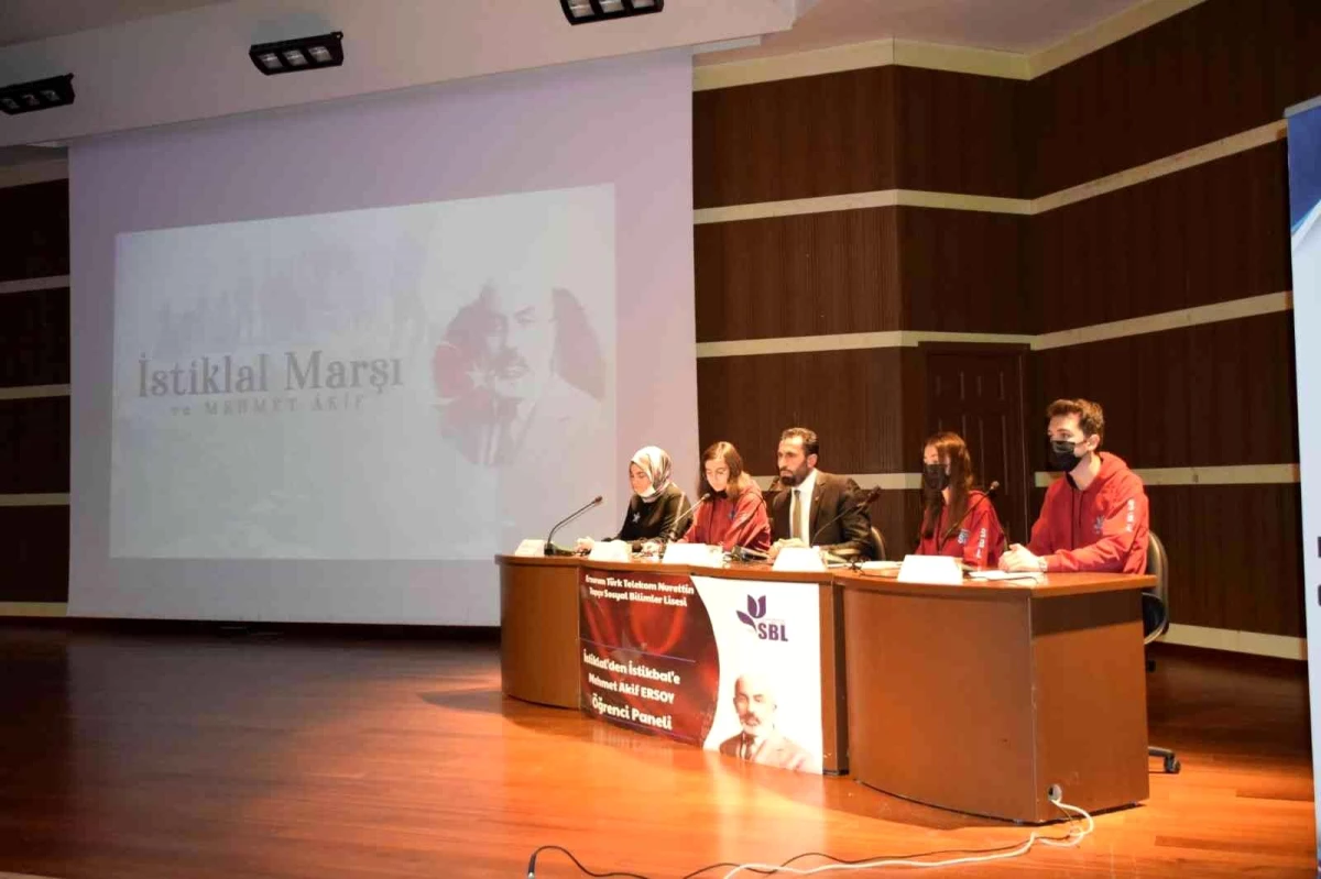 Nurettin Topçu Sosyal Bilimler Lisesi\'nde \'İstiklalden İstikbale Mehmet Akif Ersoy\' paneli