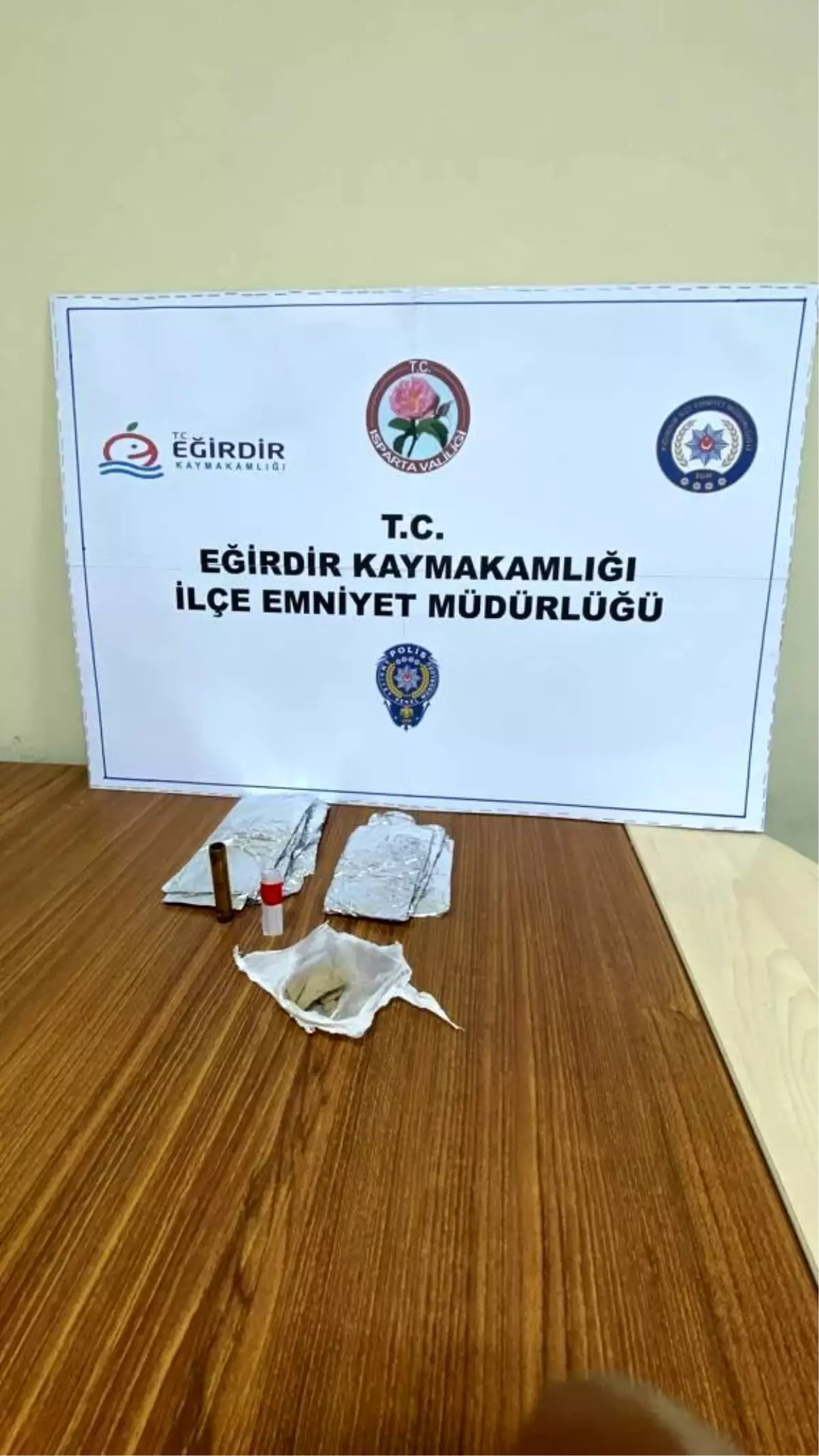 Otobüsteki yolcudan 5 gram eroin çıktı