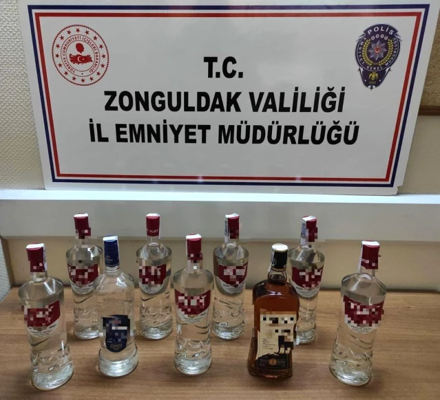 Zonguldak'ta litrelerce sahte içki ele geçirildi
