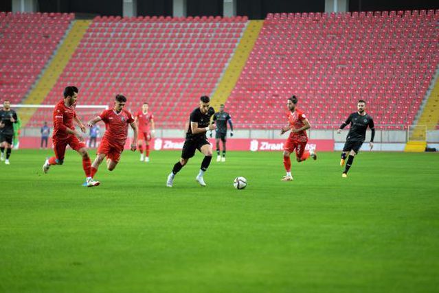 Son dakika haberi! Adana Demirspor, Ziraat Türkiye Kupası'nda son 16 turuna yükseldi