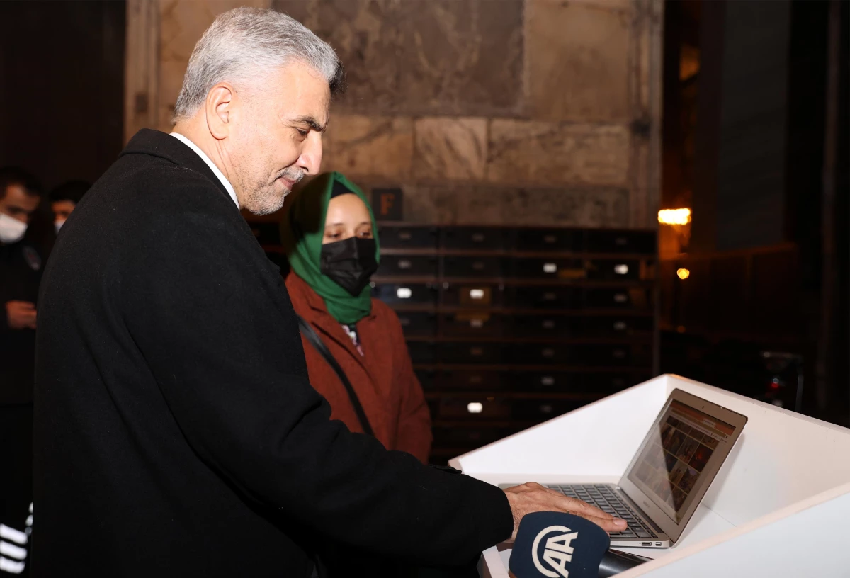 Albayrak Grubu Üst Yöneticisi Prof. Dr. Ömer Bolat, AA\'nın "Yılın Fotoğrafları" oylamasına katıldı