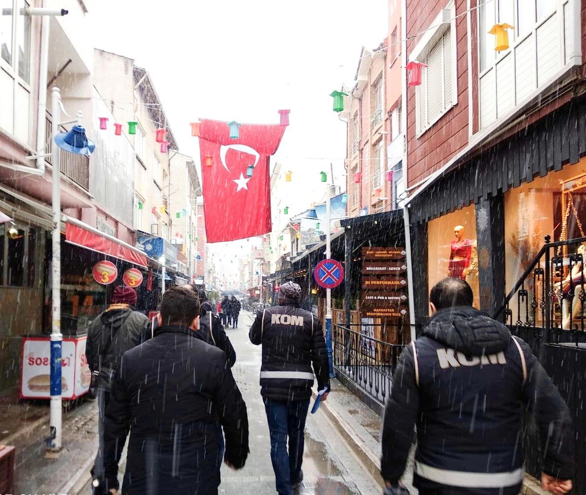 Alkol satışı yapan iş yerleri denetleniyor