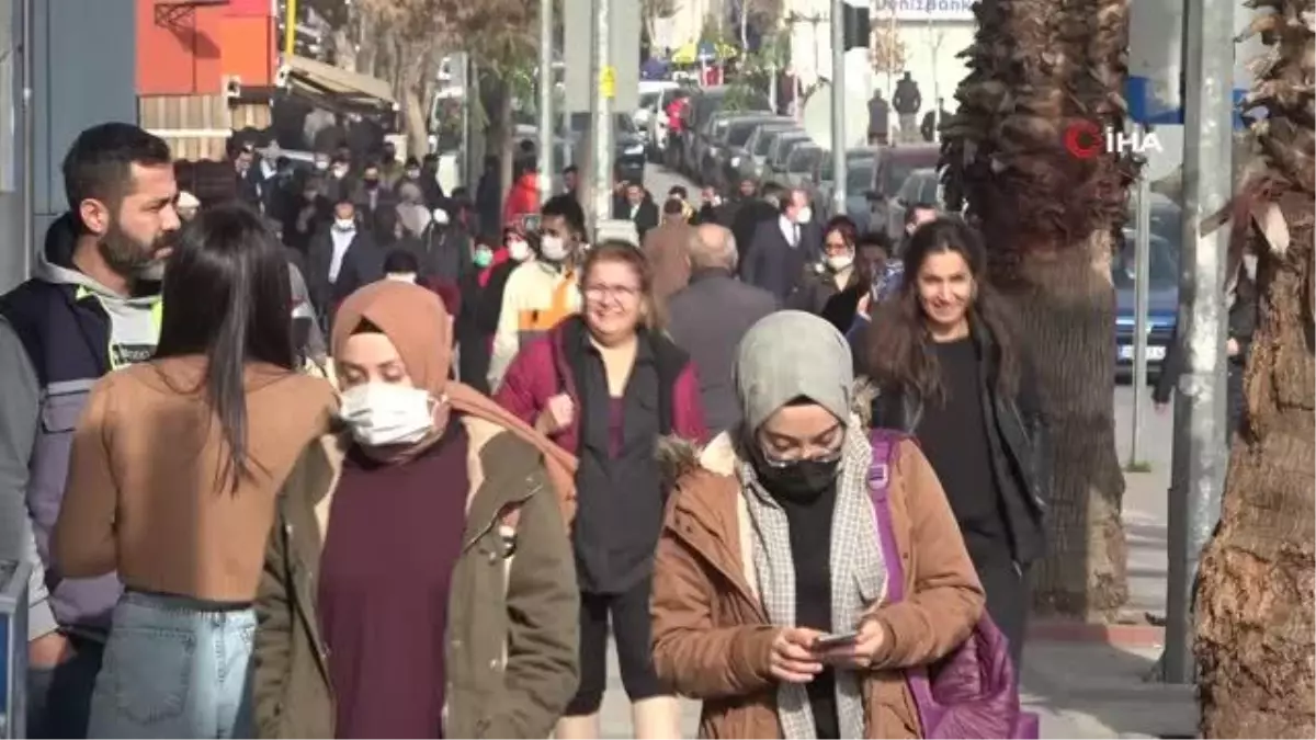 Son dakika haberleri: Denizli\'de aşılama ivme kazandıkça vaka sayıları düşüyor