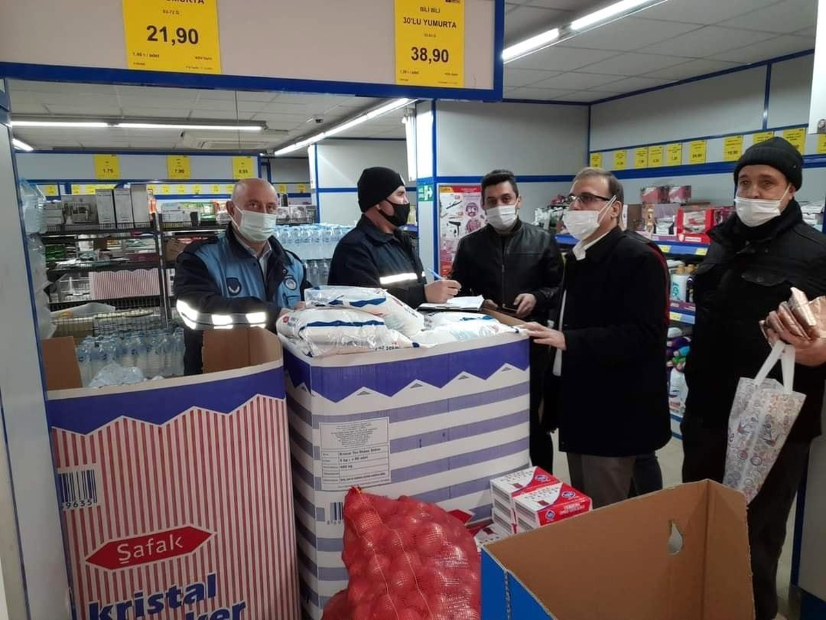 Emet\'te zabıta ekiplerinden fiyat denetimi