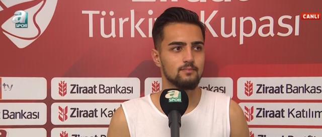 Her şeyi anlatan o fotoğraf! Galatasaray'ı durduran genç Abdulkadir, bir gece Türkiye'de kahraman oldu